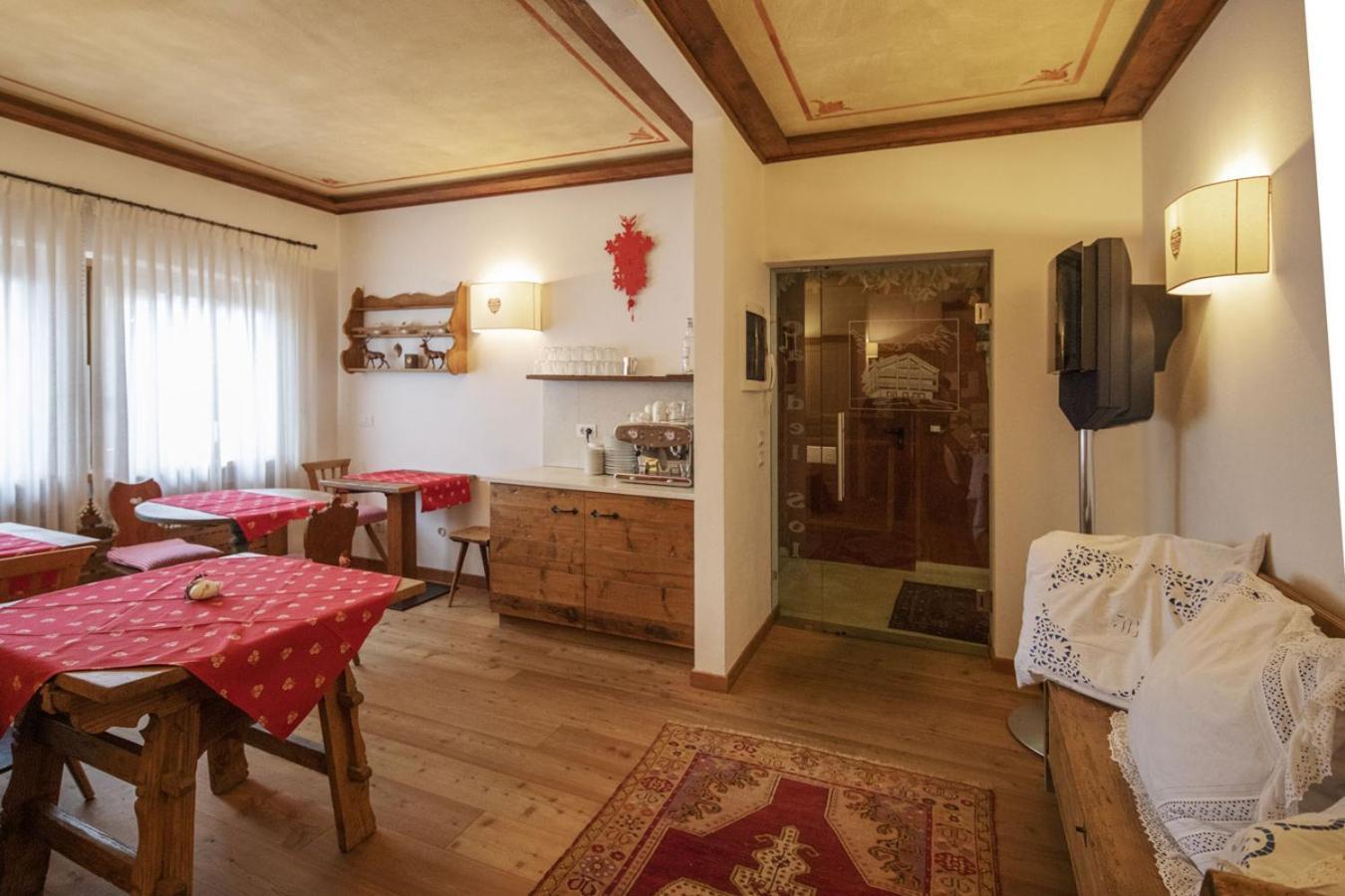 Aparthotel Ca' Del Sole San Vito di Cadore Exterior foto