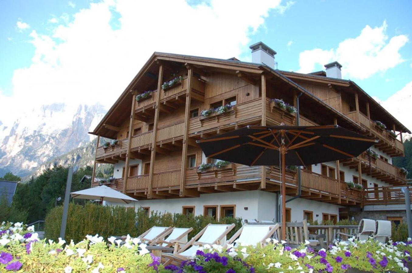 Aparthotel Ca' Del Sole San Vito di Cadore Exterior foto